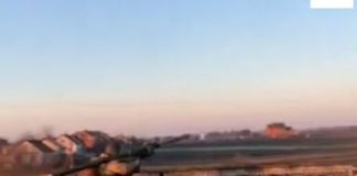 VIDEO E JASHTËZAKONSHME/ Edukatorja e kopshtit në Ukraninë rrëzon dronët me raketë