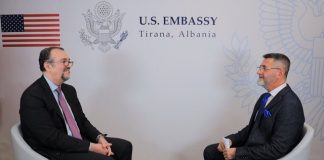 A mund t’ia heqë ‘non grata-n’ Berishës administrata e re e Trump? Si përgjigjet Zv.Ndihmës Sekretari amerikan i Shtetit, Kasanof
