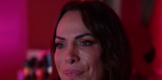 “S’e kam thënë asnjëherë”, Eli Malaj s’mban lotët kur rrëfen për nënën