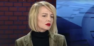 Rrëfehet vajza e Safet Zhulalit: Isha në klasën e 7-të, kur na rrethuan shtëpinë dhe qëlluan me gurë!