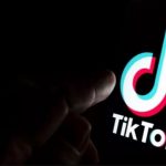 TikTok krijon varësi”, Komisioni Evropian ngre alarmin : Truri i përdoruesve kalon në “autopilot”, fëmijët mund të dëmtohen