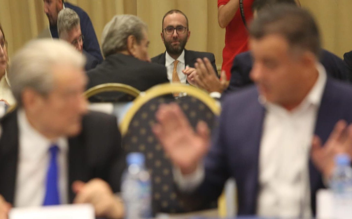 Si Berisha spastroi kundërshtarët  Në Kuvendin e ri  vetëm Bardhi me pak shokë