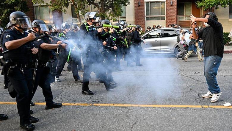 SHBA/ Protestat përhapen deri në New York, Trump kundër protestuesve: Janë kafshë, të paguar nga dikush! Shtetrrethim në Los Angeles, rreth 400 të arrestuar