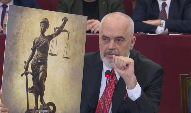 ‘Kërkojnë 700 euro më shumë’/ Rama reagon ashpër ndaj drejtësisë: S’ka Republikë ku gjyqtarët vendosin sa paguhen vetë! Ju po talleni me shtetin (Kërkesa e çuditshme brenda 2 viteve)