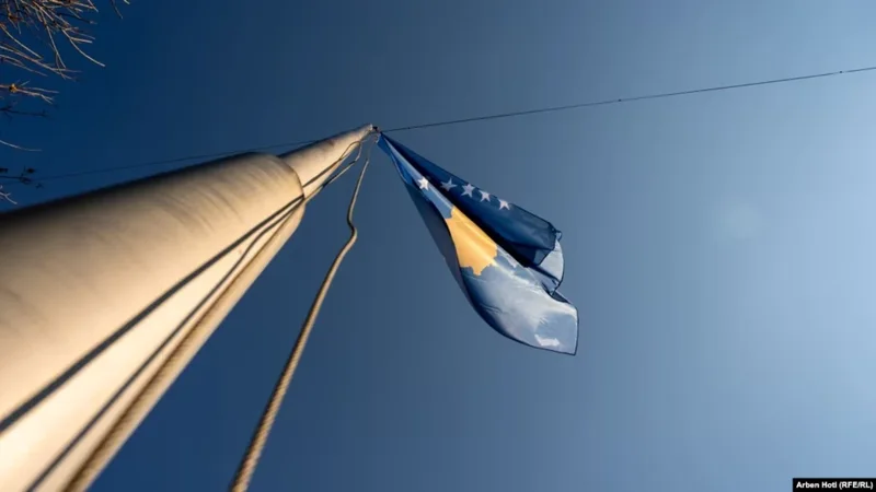 Kosova dëbon dy pjesëtarë të MPB së serbe dhe u ndalon hyrjen për 5 vjet