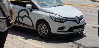 Aksident në korsinë e dedikuar për monopatinë: Makina godet tre fëmijë, një në gjendje të rëndë