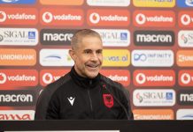 I mundëm në shtëpinë e tyre! Sylvinho: Jam krenar për lojtarët e mi