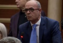 Kur martohet nevoja politike me iluzionin mendor