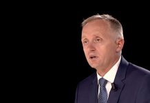 Opozita ka halle të tjera, kë të qajë më parë