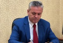 Myslim Murrizi “shpall” kandidaturën për kreun e Partisë Demokratike: Garë e fortë nëse nuk do të ndikojë Berisha