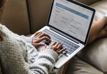 Shqiptarët po preferojnë shërbimet bankare nga shtëpia