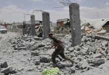 Flakë dhe tym mbi Sanaa, Izraeli dhe Houthi-t në konflikt të hapur