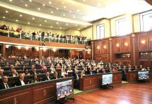 Votimi i nënkryetarit serb/ Kuvendi mblidhet për përmbylljen e konstituimit