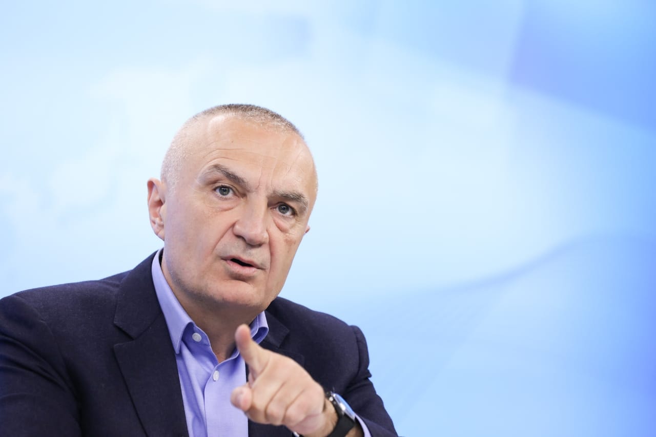 Ilir Meta kërkon lirinë  shtyhet seanca në GJKKO  Gjyqtari Bani shpalli moskompetencë  Avokati Cakrani  Kërkojmë gjyqtarin e çështjes  Erjon Çela