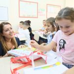 Nis shpërndarja e librave falas për 236 mijë nxënës të arsimit parauniversitar, Manastirliu: Mbështetje direkte për familjet, zgjerojmë programet digjitale në vitin e ri shkollor