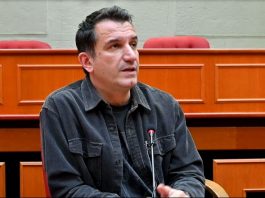 LAJMI I FUNDIT/ Kushtetuesja e kthehu në detyrë, ERION VELIAJ jep urdhërin e parë si kryebashkiak