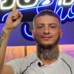 Fero i përgjigjet Arbenitës: Je analfabete, e more famën prej meje