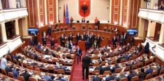 Seanca e parë Kuvendit të XI/ Nga tensionet tek reagimet, çfarë NDODHI sot në seancën plenare ?