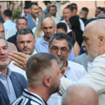 Jep dorëheqjen kreu i BASHKISË VLORË, Ermal Dredha