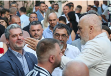 Jep dorëheqjen kreu i BASHKISË VLORË, Ermal Dredha