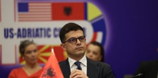 Gjyqi në Hagë ndaj ish-krerëve të UÇK-së, Vengu: Paraburgimi mbi 5 vjet dhe akuzat, instrument për të përmbysur dallimin mes agresorit e viktimës