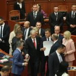 “Vetëm në Shqipëri ndodh që një deputet i opozitës është i pasur dhe me vila”