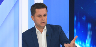 “Puçi i kafenesë”/ Alimehmeti: Struktura e PD nuk mblidhet të dëgjojë demokratët, takimi nuk ishte për të krijuar fraksione ose parti të re