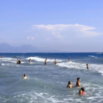 Kryeministri Rama publikon pamjet, “Rana e Hedhun” në Shëngjin e mbushur me pushues