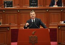 Tërhiqet PS nga kërkesa për 90 minuta debat për raportimin e institucioneve të pavarura në Kuvend! Balla: Pranojmë kërkesën e PD