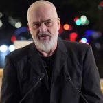 Rama flet për ndeshjen me Serbinë në një takim me arkitektë: Shpresoj që t’i sillni fat kombëtares shqiptare