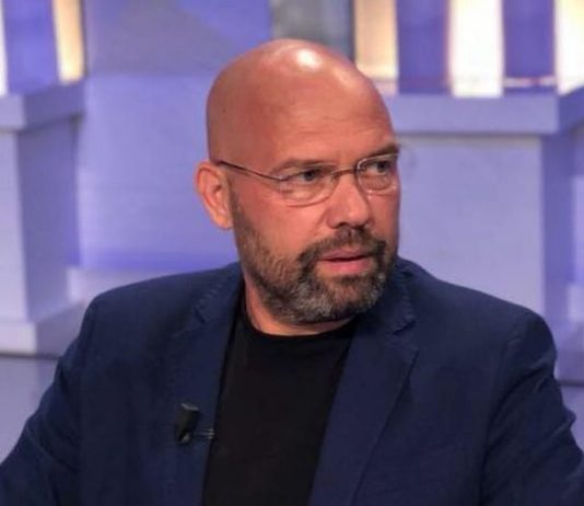 Ylli Manjani: Çudia me Gazment Bardhin, opozitari më i “informuar” me të dhëna hetimore nga SPAK