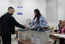 Zgjedhjet lokale në Kosovë – KQZ përditëson të dhënat, sa qytetarë votuan deri në orën 13:00