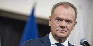 Opsioni i Trump për paqen në Ukrainë, Tusk kundër presidentit të SHBA-ve: Askush s’duhet t’i bëjë presion Zelensky-t për territoret