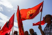 Protesta pro UÇK-së në Strasburg/ “Më 19 nëntor, thirrje për drejtësi përpara Asamblesë Kombëtare”