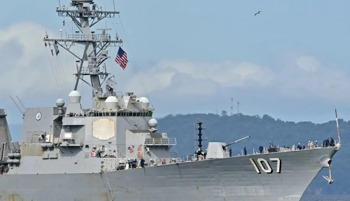 Anijet luftarake amerikane pozicionohen për sulme të mundshme në Venezuelë