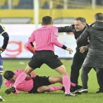 Skandali në futbollin turk, pezullohen 149 gjyqtarë për baste të paligjshme