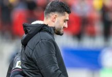 The Sun artikull për Brojën: Sulmuesi në shok, ka ngjallur shqetësime pasi u pa i përlotur