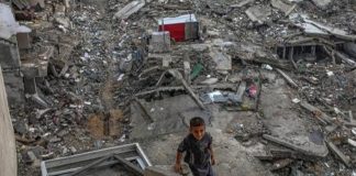 Izraeli bllokon ndihmat për Gazën