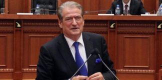 Jam Sali Berisha unë, o budallenj