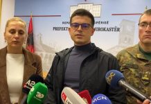 Moti i keq/ Ministri Vengu nga Gjirokastra: Rreziku ende s’ka kaluar, vijojnë kërkimet për 76-vjeçaren e zhdukur në Korçë