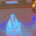 Ministrja Diella u shfaq sot në Athinë, aty ku po mbahet Festa Kombëtare e Shqipërisë