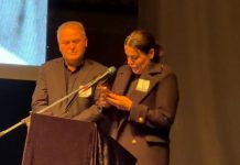 Homazhet për Shpat Kasapin/ Big Mama shpërthen në lot: Po të jap lamtumirën nga skena ku u rritëm