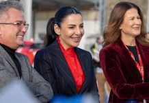 Hapet linja e re ajrore Tiranë-Kretë, Balluku: Do t’u shërbejë mijëra shqiptarëve që jetojnë e punojnë në shtetin fqinj