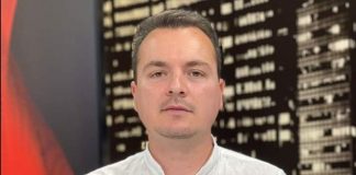 Indrit Vokshi: Pse u katandis ‘protesta kombëtare’ e Berishës me 300 vetë?