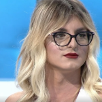 Denoncimi i një djali (vajze) dhe axhenda LGTB me fëmijët në gjimnazet e Tiranës