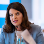 LAJMI I FUNDIT/ Ngjarja në Rinas, ministrja Koçiu thërret në zyrë drejtorin e AMP, Eduart Merkaj