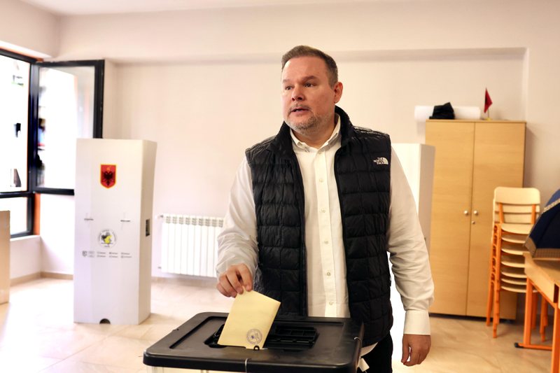 Zgjedhjet në Berat  voton Ervin Demo  Ditë e rëndësishme për të ardhmen e Bashkisë