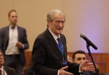 Pse gënjeu Berisha për pjesëmarrjen e së djathtës amerikane në Brazil?