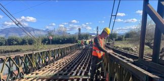 Dëmet në infrastrukturë nga moti i keq/ Rama ndan pamjet: Ekipet e punës në terren për të garantuar sigurinë në zonat e prekura