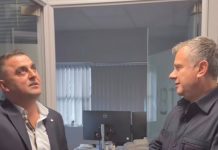 Balla vizitë në kompaninë shqiptare në Londër: Agron Gjoka, shembull frymëzues i diasporës shqiptare